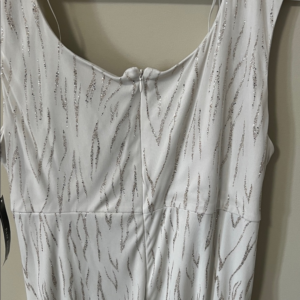 White Full Length Gown Silver Glitter Accents Sleeveless NWT Vintage Bridal 16W - Picture 8 of 16